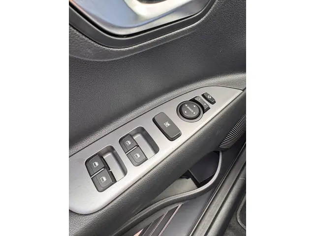 Kia Rio 1.0 T-GDi MHEV DynamicLine 2023 Benzine 19