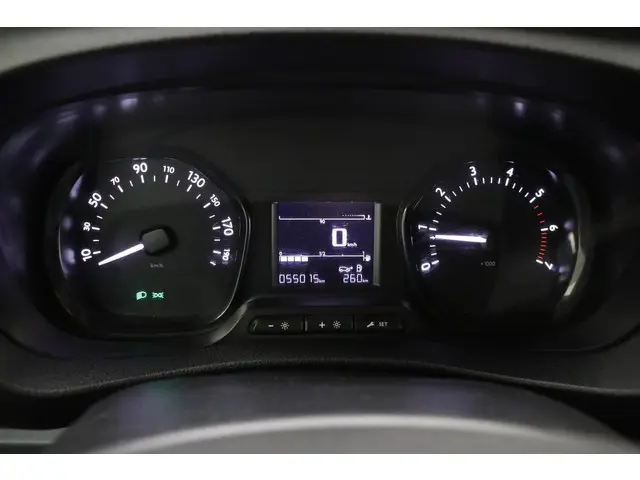 Peugeot Expert 231S 2.0 BlueHDI 120 Premium 2018 Diesel 24