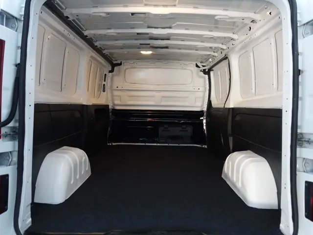 Renault Trafic 1.6 dCi Euro 6 T29 L2 Luxe- 2017 Diesel 3