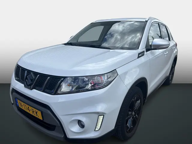 Suzuki Vitara 2