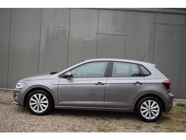 Volkswagen Polo 1.0 TSI Highline 2020 Benzine 8