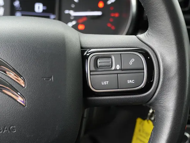 Citroën C3 1.2 PureTech Shine 2018 Benzine 16