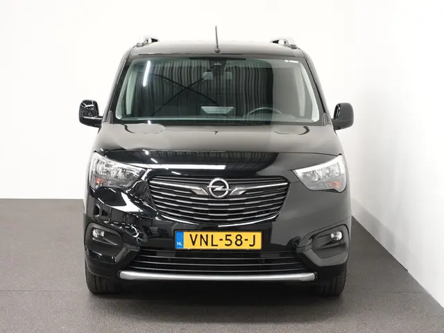 Opel Combo 1.5D L1H1 Edition 2021 Diesel 8