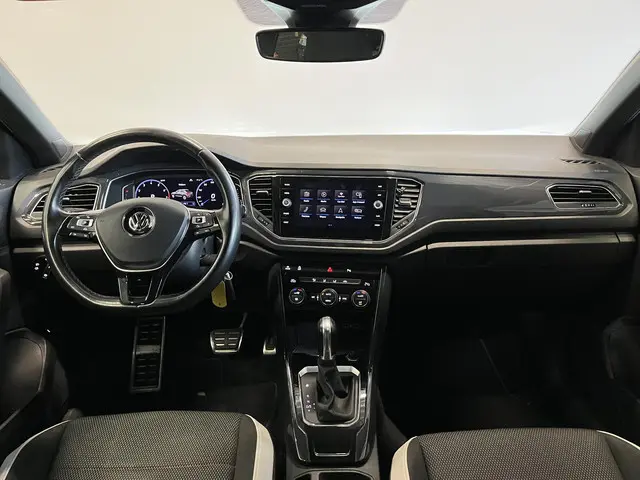 Volkswagen T-Roc 1.5 TSI 150pk DSG R-line 2018 Benzine 8