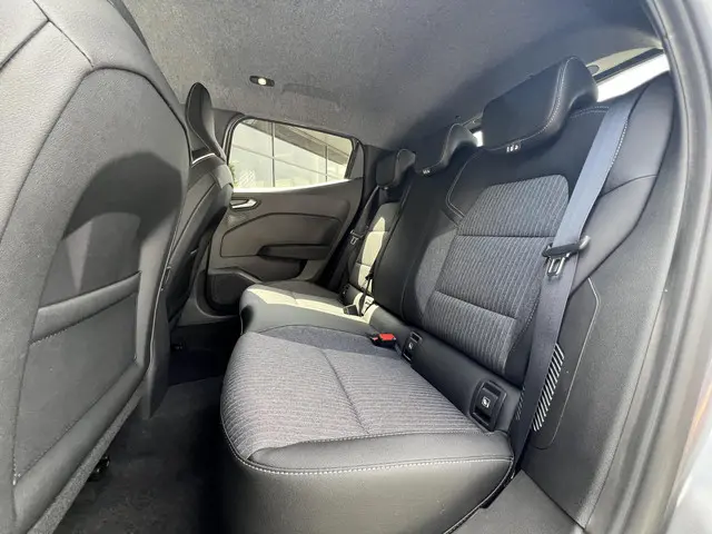 Mitsubishi Colt 1.6 HEV Intense+ 2025 Hybride Benzine 32