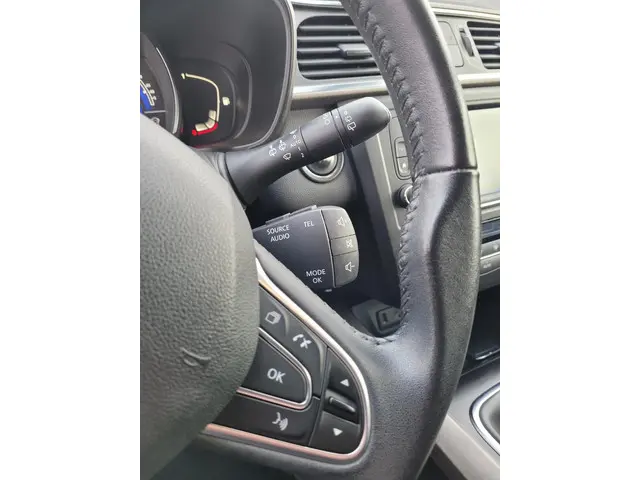 Renault Kadjar 1.2 TCe Bose 2015 Benzine 22