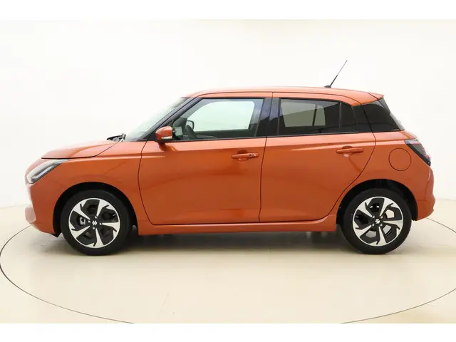 Suzuki Swift 1.2 Style Smart Hybrid 2025 Benzine 5