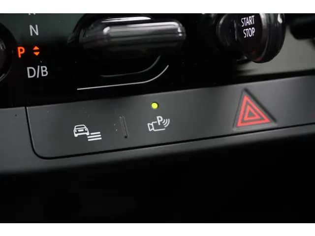 MINI Aceman E 2025 Elektrisch 16