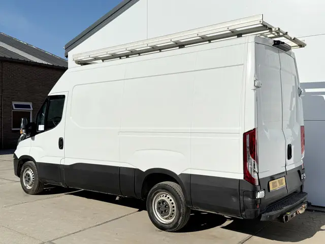 Iveco Daily 35S13 2017 Diesel 2
