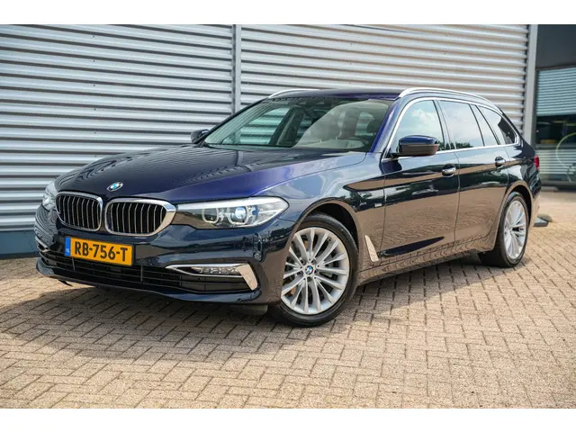 BMW 5 Serie Touring 520i Executive 2017 Benzine 27