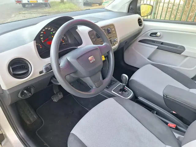 SEAT Mii 1.0 Style | Automaat | Zonnedak! 2013 Benzine 12