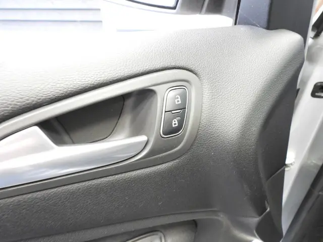 Ford Grand C-Max 1.0 Titanium 7p. 2015 Benzine 17