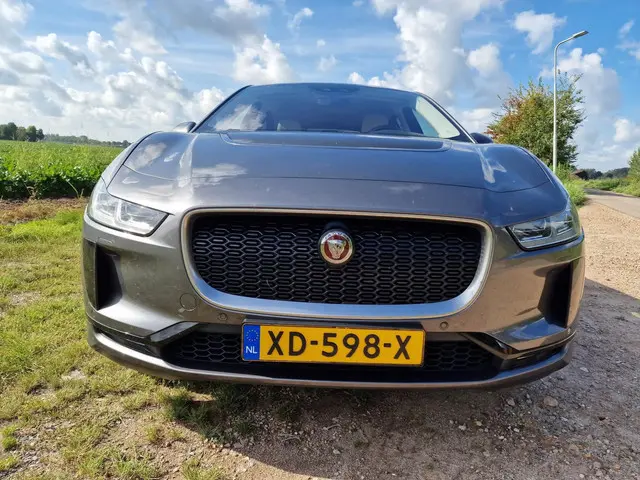 Jaguar I-PACE EV400 SE 90 kWh 2018 Elektrisch 5
