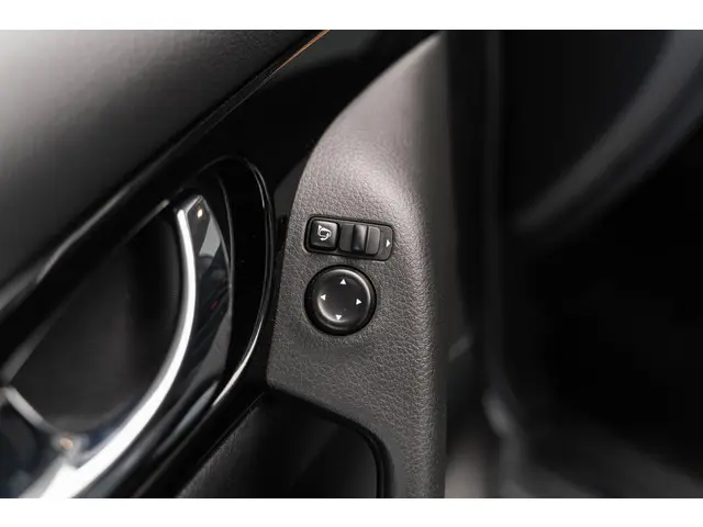 Nissan QASHQAI 1.2 Business Edition 2018 Benzine 31