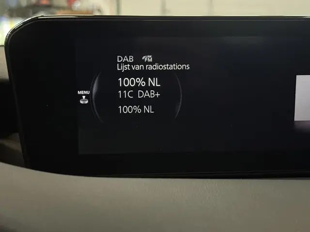 Mazda 3 2.0 e-SkyActiv-G M Hybrid 122pk 2019 Benzine 8