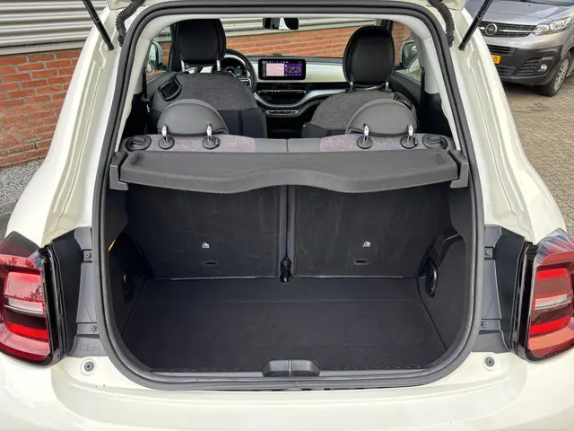 Fiat 500 Icon 24 kWh 2023 Elektrisch 21