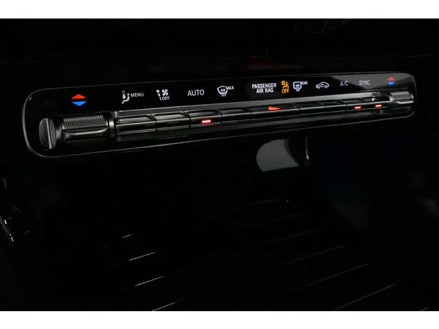 Mercedes-Benz A-Klasse 200 AMG Line 2023 Benzine 9