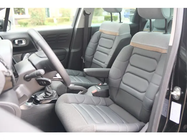 Citroën C3 Aircross PT 110 MAX 2024 Benzine 28
