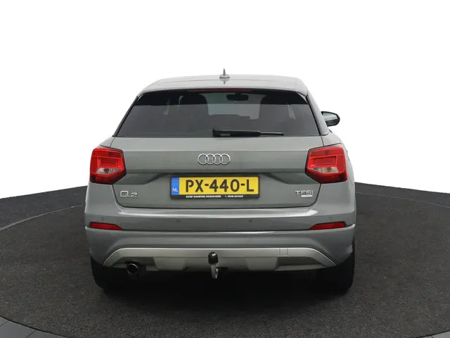 Audi Q2 1.0 TFSI Sport 2017 Benzine 8