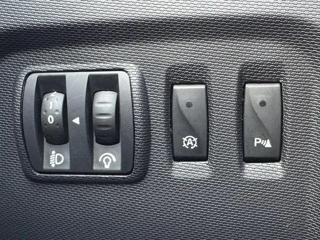 Renault Captur 0.9 TCe Expression 2016 Benzine 33