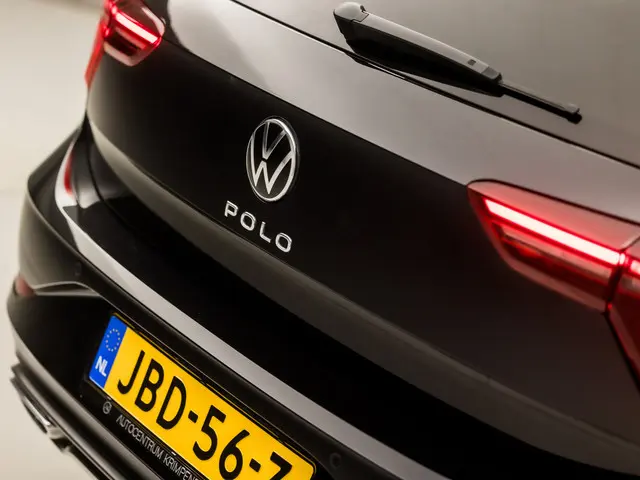 Volkswagen Polo 1.0 TSI R-Line Sport 2022 Benzine 29