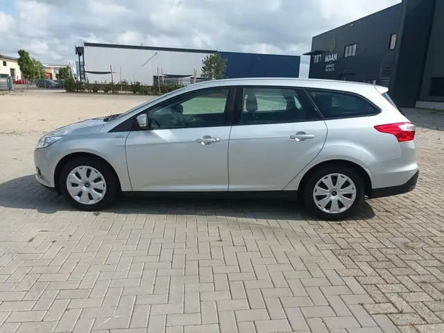 Ford Focus Wagon 1.0 EcoBoost Trend 2013 Benzine 5