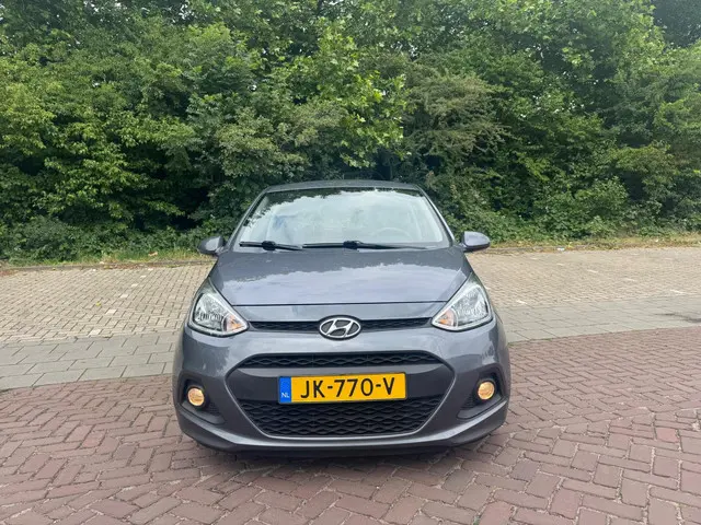 Hyundai i10 2