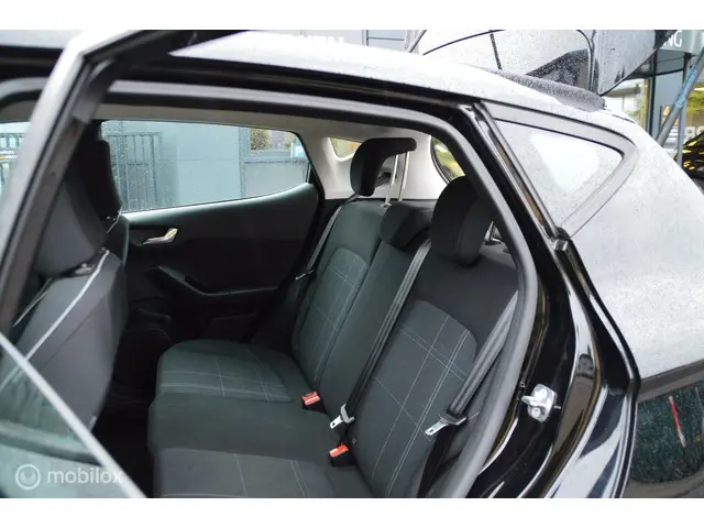 Ford Fiesta 1.1 Trend 2018 Benzine 12