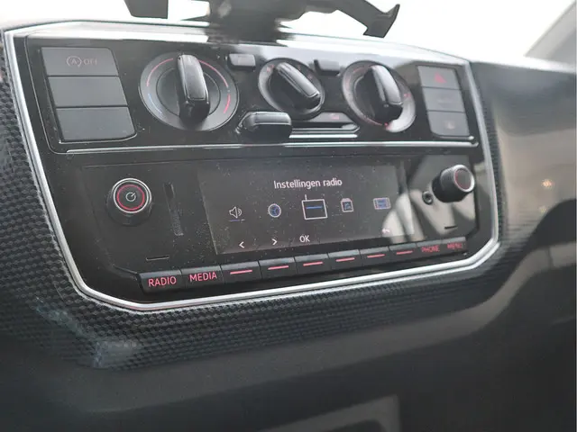 Volkswagen up! 1.0 2021 Benzine 13