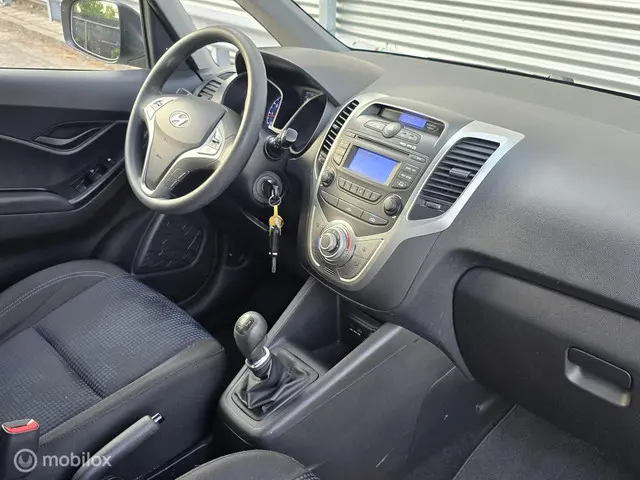 Hyundai ix20 1.4i i-Drive | NAP | Airco 2013 Benzine 18