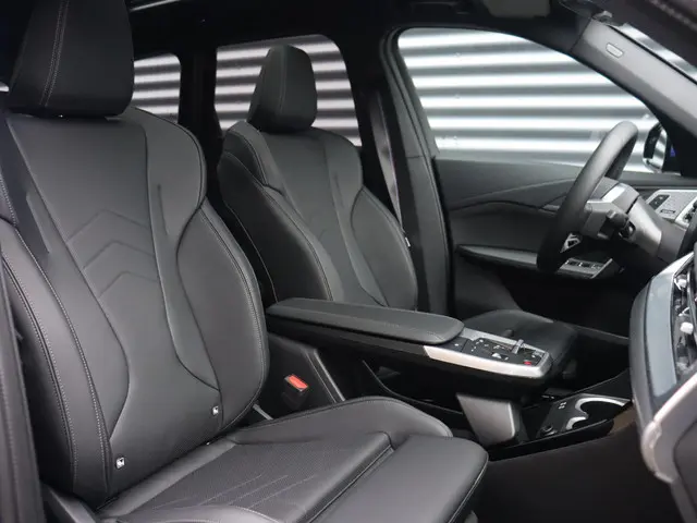 BMW iX1 eDrive20 2025 Elektrisch 8