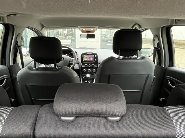 Renault Clio 0.9 TCe Zen 2019 Benzine 23