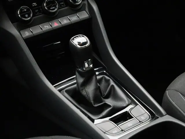 Škoda Karoq 1.0TSI/115PK Selection 2025 Benzine 10