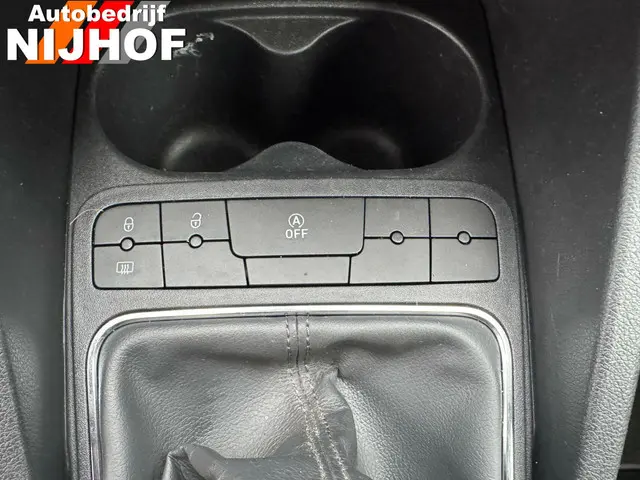 SEAT Ibiza ST 1.0 EcoTSI Style Connect 2016 Benzine 33