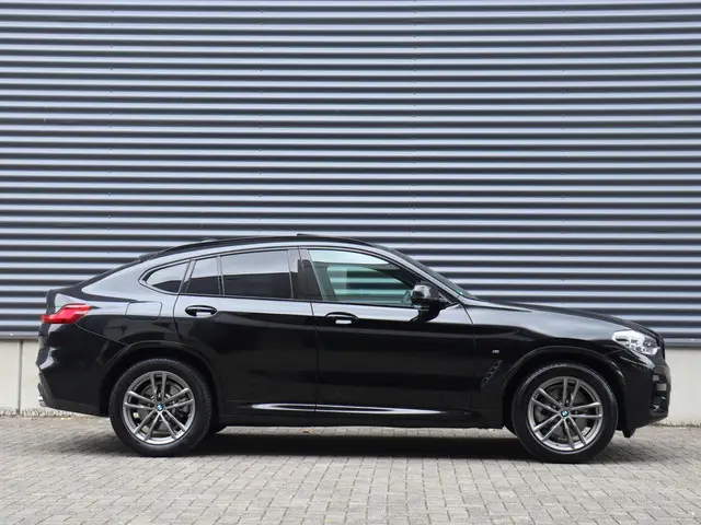 BMW X4 xDrive20i 2020 Benzine 5