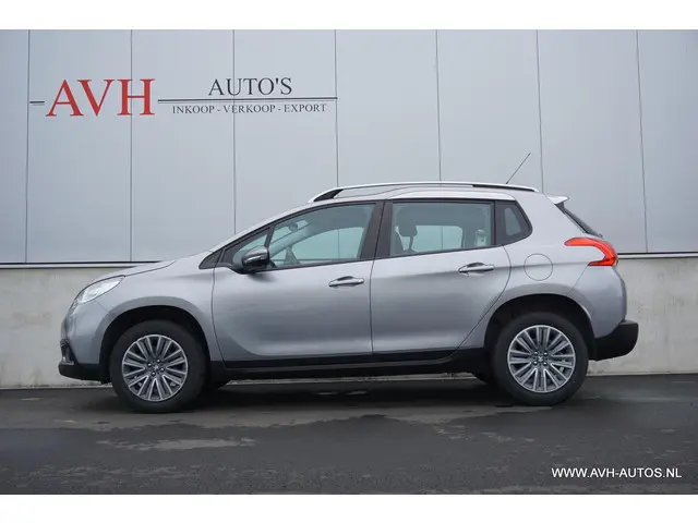 Peugeot 2008 1.2 PureTech Style 2016 Benzine 21