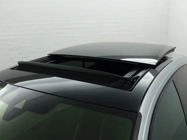 Volkswagen Arteon 1.5 TSI 180pk R Line Aut- 2019 Benzine 3