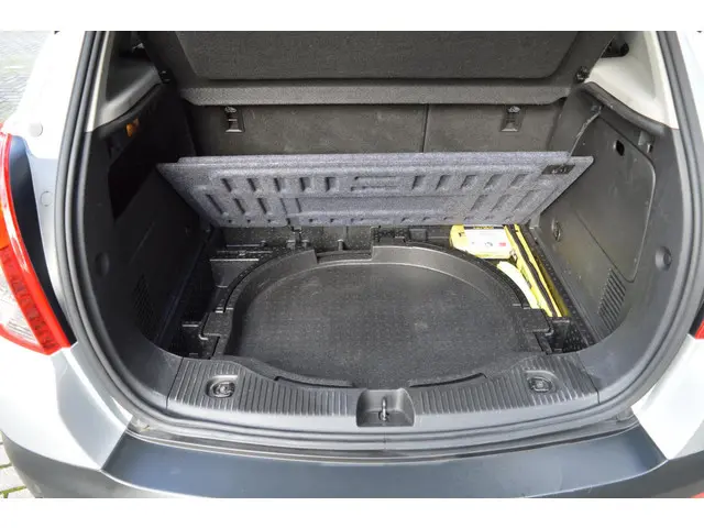 Opel Mokka 1.4 T Innovation automaat 2016 Benzine 16
