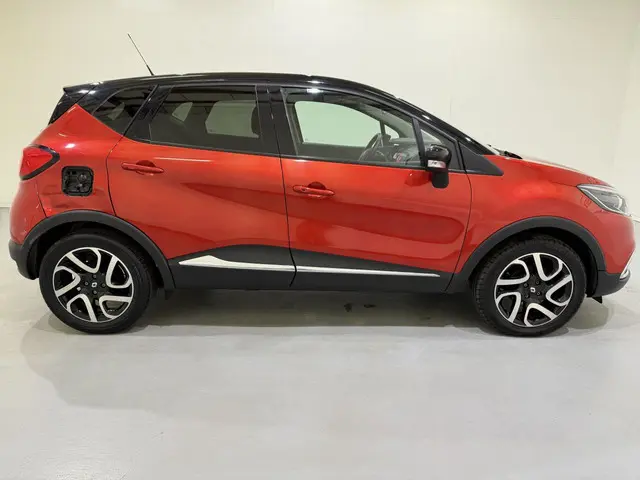 Renault Captur 0.9 TCe Helly Hansen NAP 2015 Benzine 46