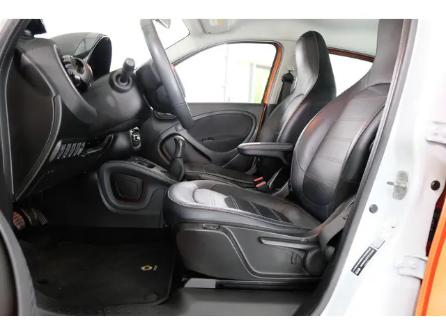 Smart Forfour 1.0 Business Solution 2018 Benzine 4