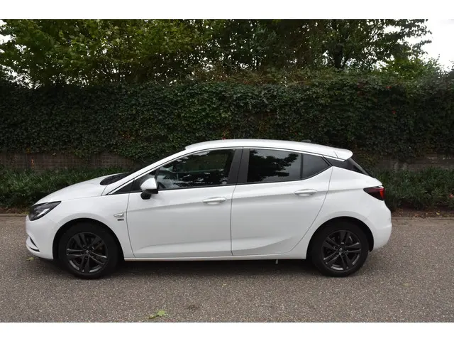 Opel Astra 1.0 Turbo 120 Jaar Edition 2019 Benzine 3