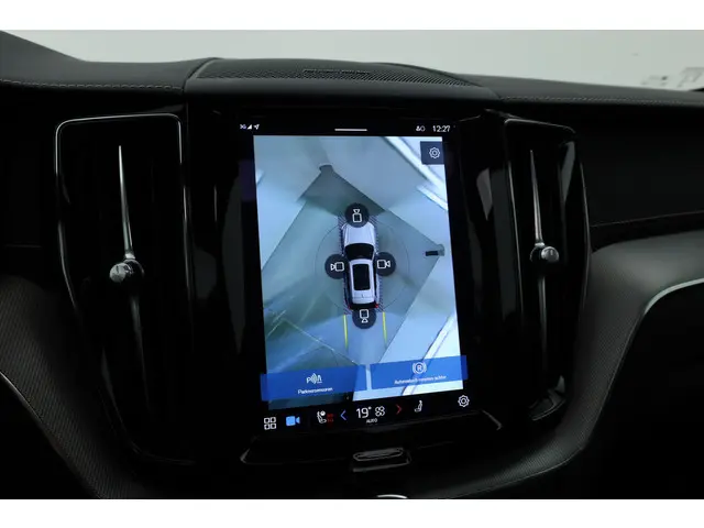 Volvo XC60 T8 Recharge R-Design 2022 Hybride Benzine 19