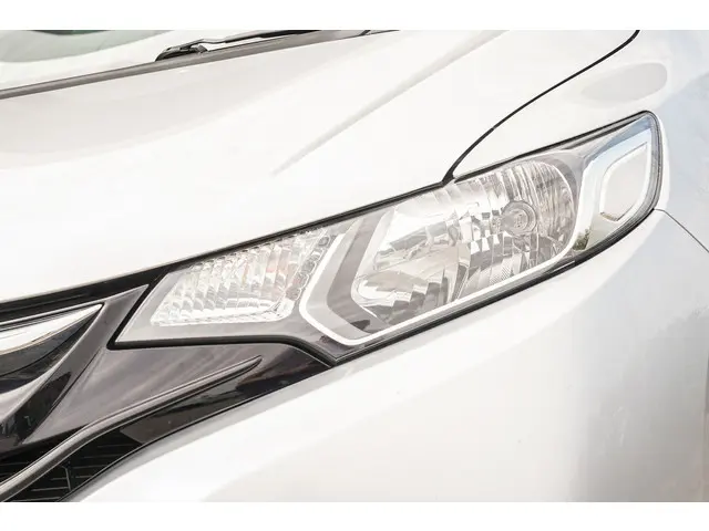 Honda Jazz 1.3i VTEC ELEGANCE 2017 Benzine 37