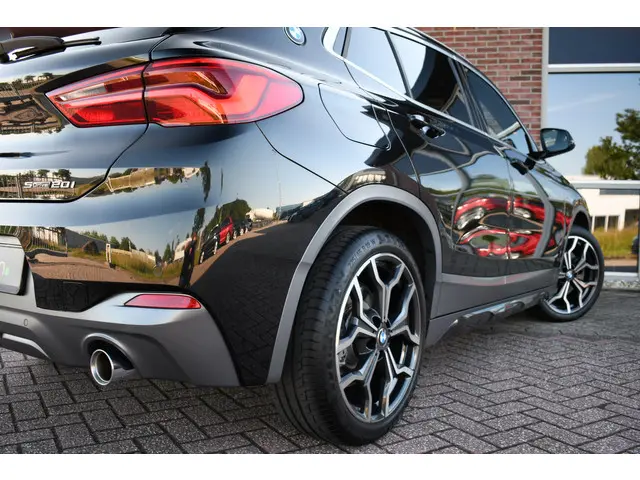 BMW X2 sDrive20i 192pk M-Sport X 2019 Benzine 23
