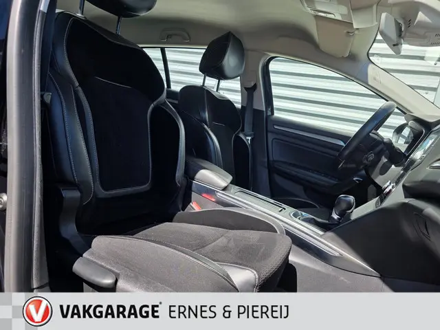 Renault Mégane Estate 1.2 TCe Limited 2017 Benzine 12