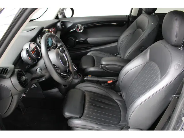 MINI Cooper S Mini 2.0 Chili Automaat 2019 Benzine 7