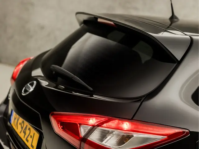 Nissan Pulsar 1.2 DIG-T Tekna 2017 Benzine 30