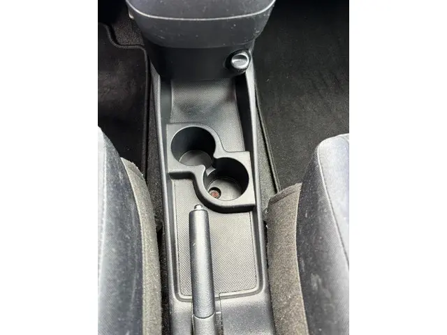 Toyota Verso-S 1.3 VVT-i Comfort 2012 Benzine 17
