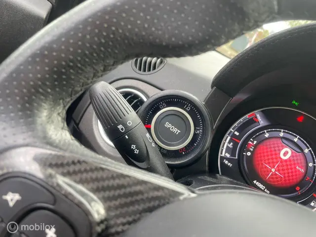 Fiat 500 1.4 T-Jet Abarth Competizione 2017 Benzine 16