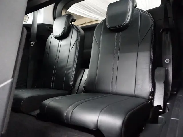 Peugeot 5008 1.2 PureTech Premium GT Line- 2018 Benzine 31